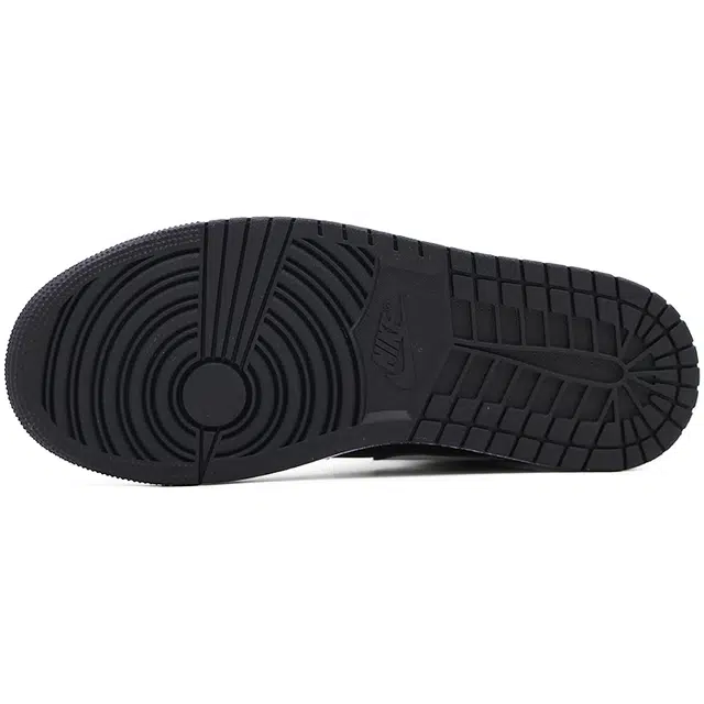 Jordan Air Jordan 1 Low "Reverse Panda"