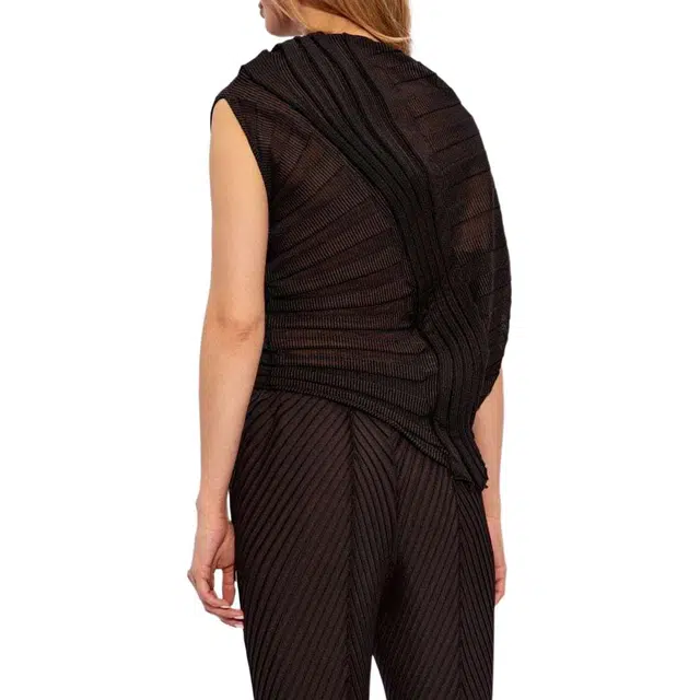 ISSEY MIYAKE T