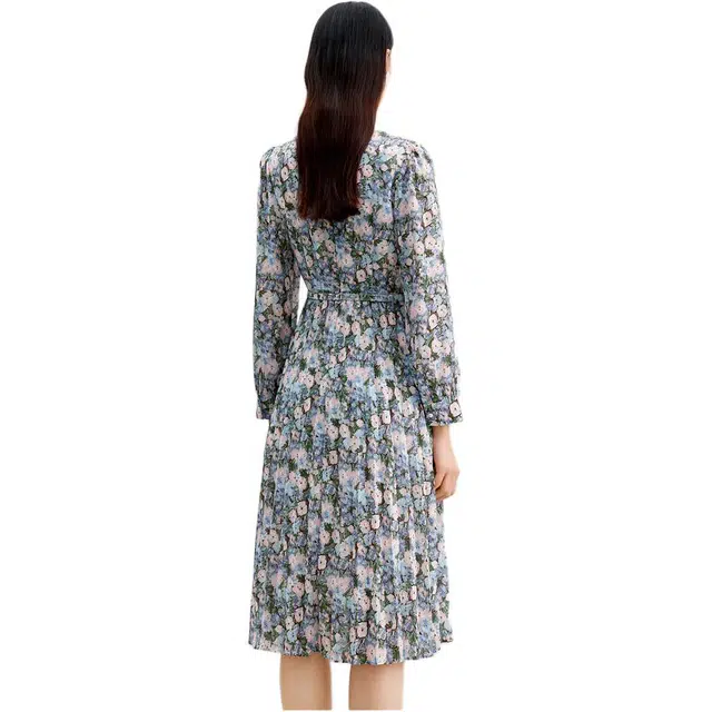 玖姿安娜蔻 法式浪漫碎花印花腰带压褶长袖连衣裙 女款 花浅蓝