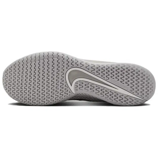 Nike Court Vapor 11