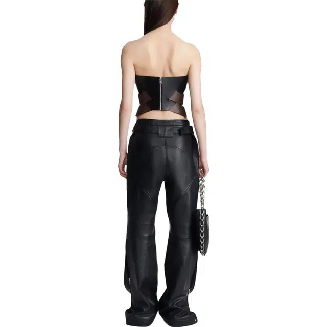 DION LEE