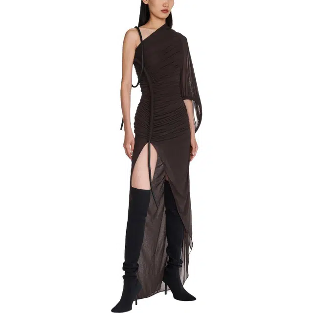 DION LEE
