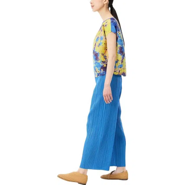PLEATS PLEASE ISSEY MIYAKE T
