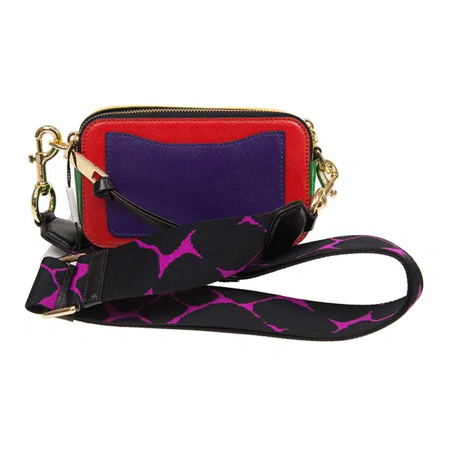 MARC JACOBS