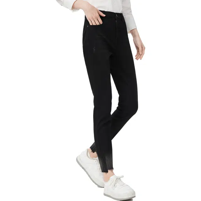 FINITY FW23