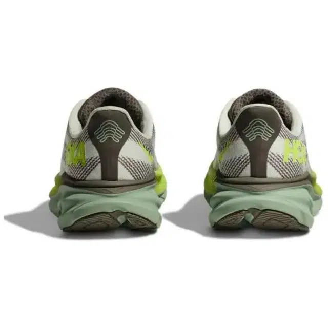 HOKA ONE ONE Clifton 9