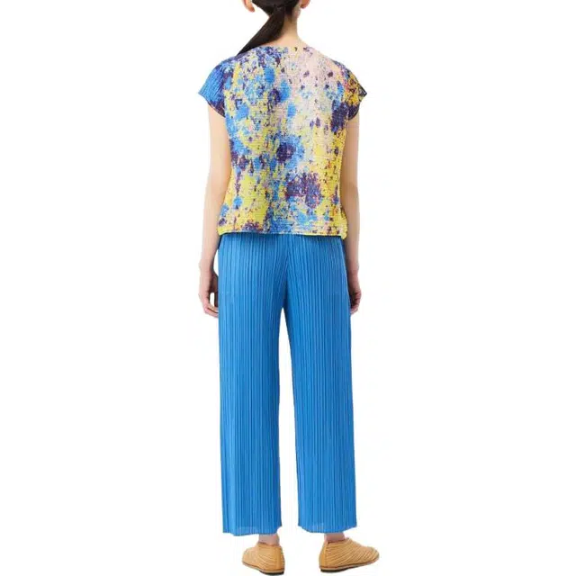 PLEATS PLEASE ISSEY MIYAKE T