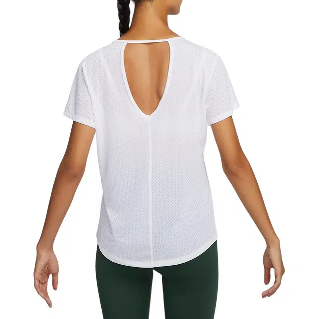 Nike Dri-Fit One Breathe