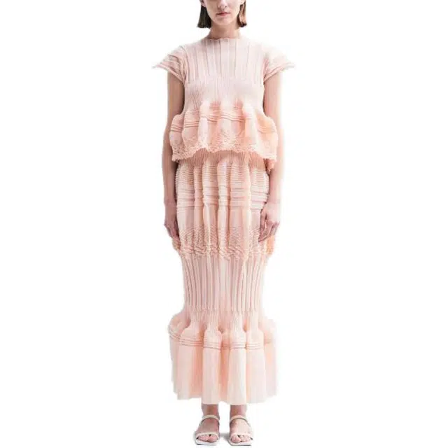 ISSEY MIYAKE SS23 T