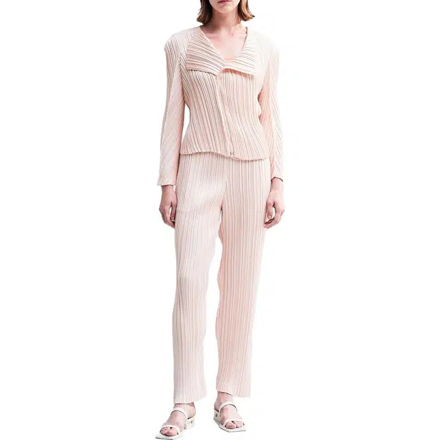 ISSEY MIYAKE SS23