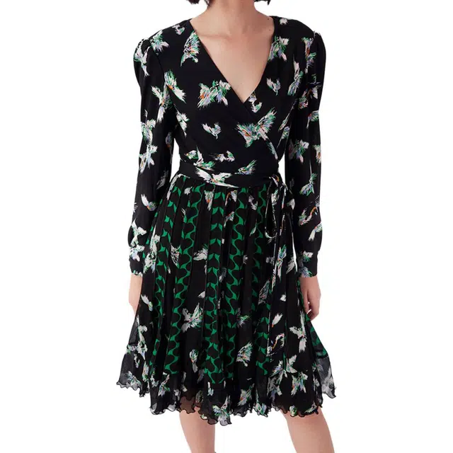 DIANE VON FURSTENBERG V