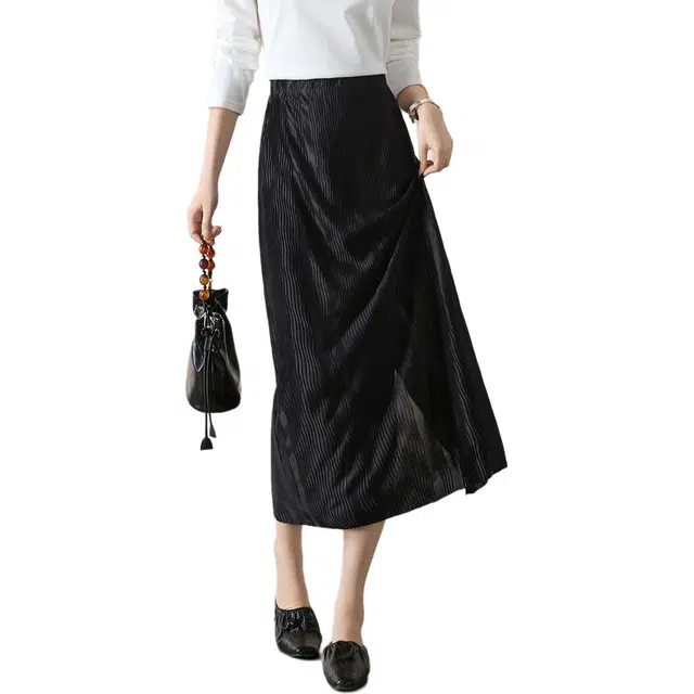 沫晗依美 高腰开叉松紧条纹休闲长裙 女款 黑色