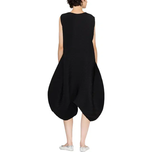 ISSEY MIYAKE SS23