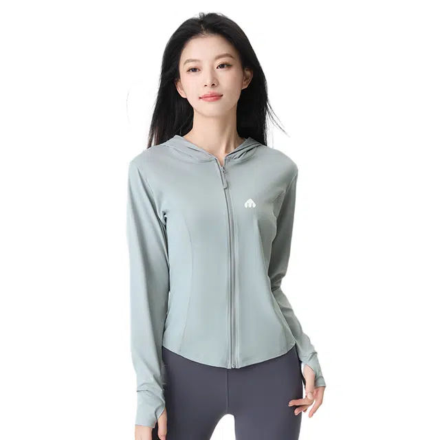 美力城 凉感透气休闲舒适通勤风 超轻透气防紫外线防晒衣 女款