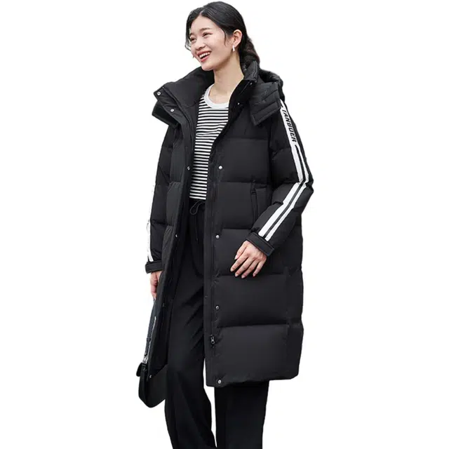 坦博尔 撞色可脱卸帽休闲中长加厚保暖羽绒服 女款