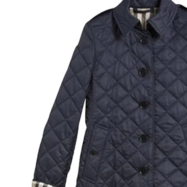 Burberry FW21 40623931