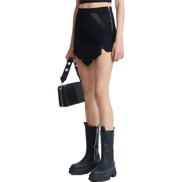 DION LEE