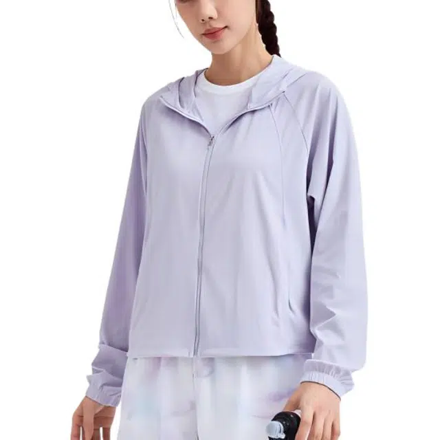 特步 综训系列 纯色连帽拉链长袖防晒服 女款 轻纱紫