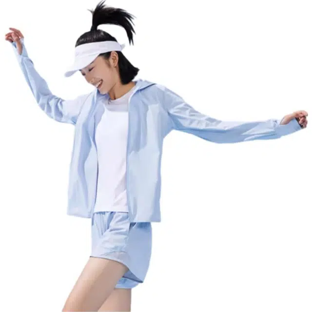 乔丹 纯色冰肤薄款户外连帽防晒服 女款 梦幻蓝