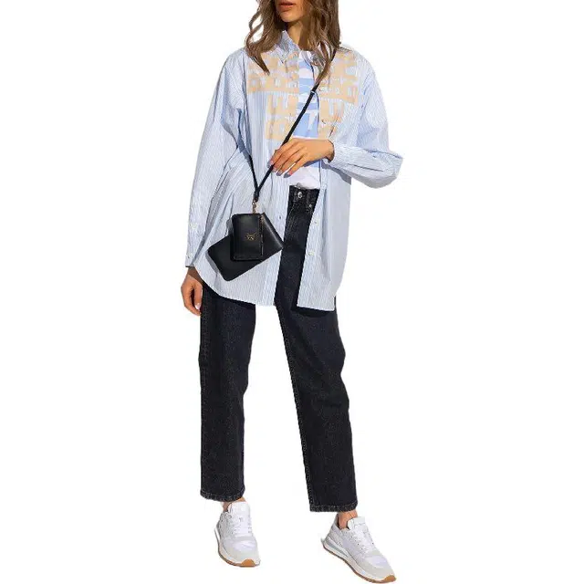 Burberry SS22