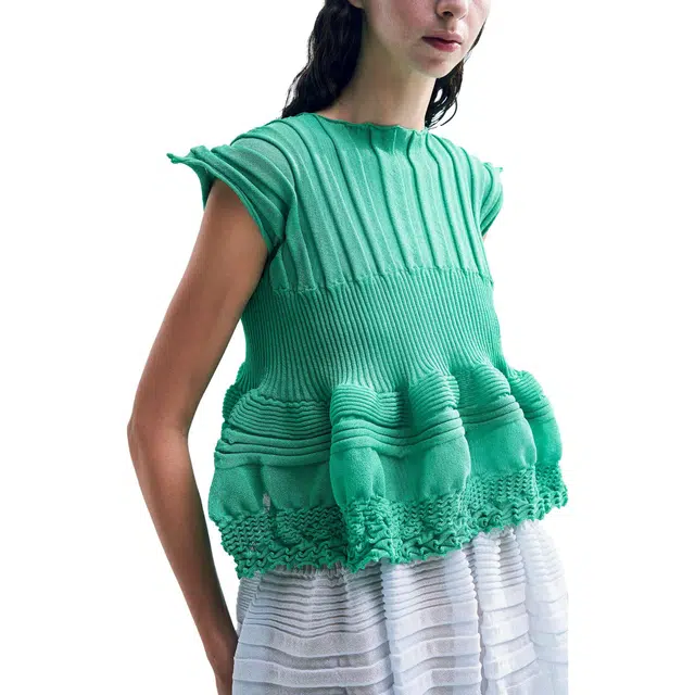ISSEY MIYAKE SS23 T