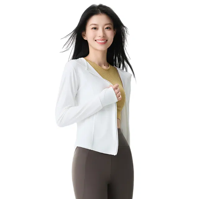 美力城 凉感透气休闲舒适通勤风 超轻透气防紫外线防晒衣 女款