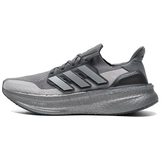 adidas Ultraboost 5.0