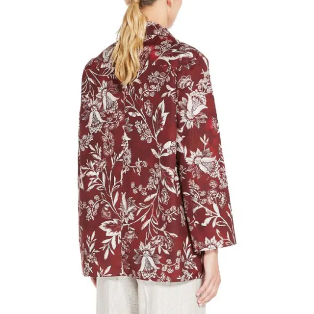S MAX MARA Fauna