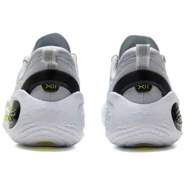 Under Armour CURRY 12