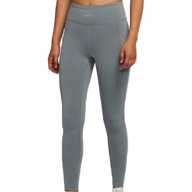 Nike Pro Luxe