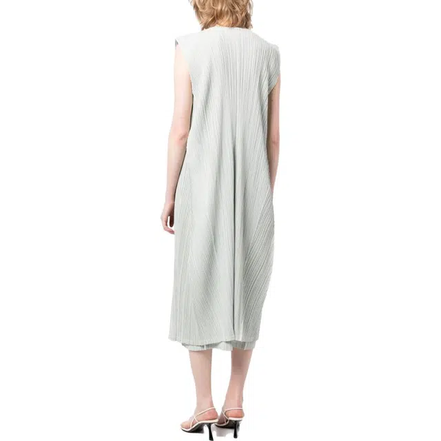 PLEATS PLEASE ISSEY MIYAKE SS23