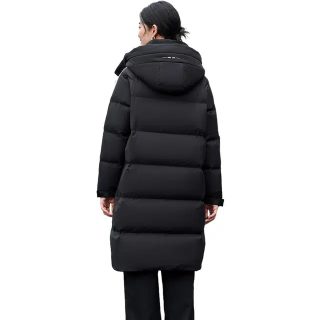 坦博尔 撞色可脱卸帽休闲中长加厚保暖羽绒服 女款