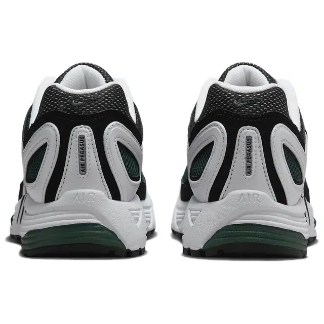 Nike Air Pegasus 2K5