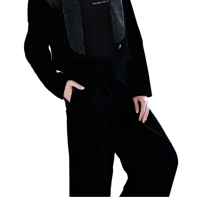 BESIONIA FW24