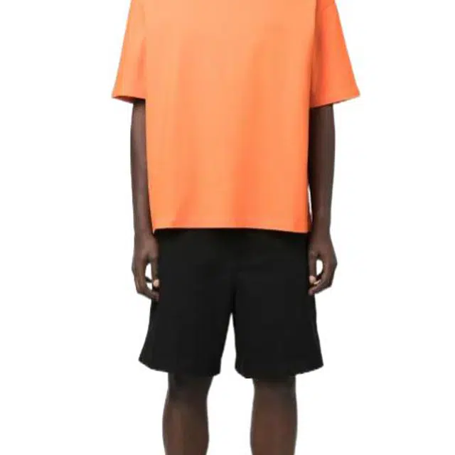 Balenciaga SS22 T
