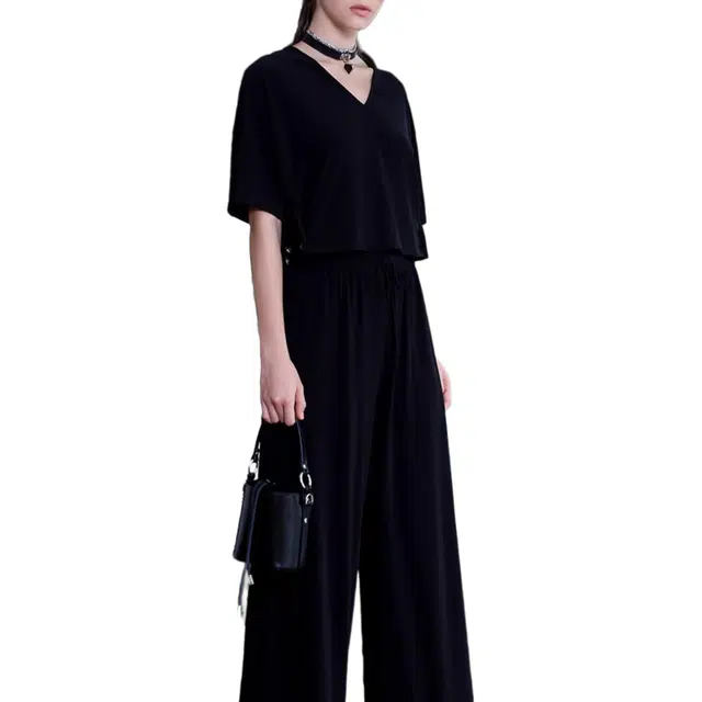 BESIONIA SS23