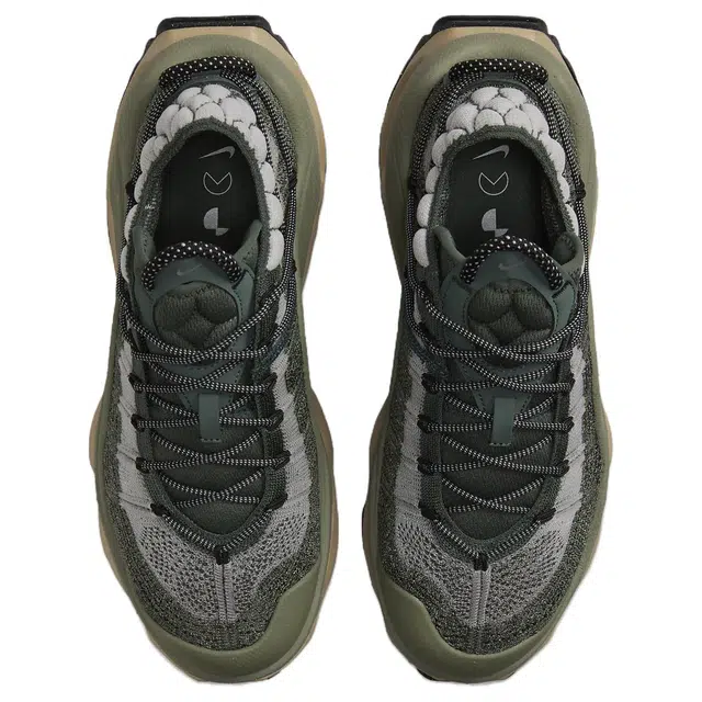 Nike Air Max Flyknit Venture