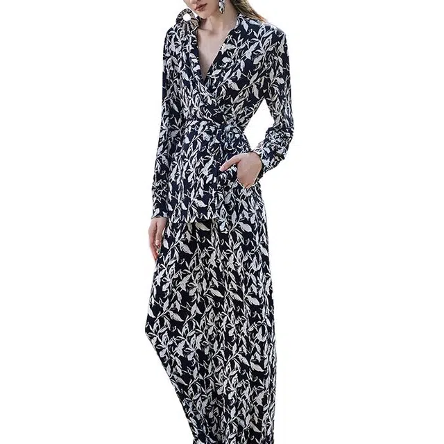 BESIONIA SS23 V
