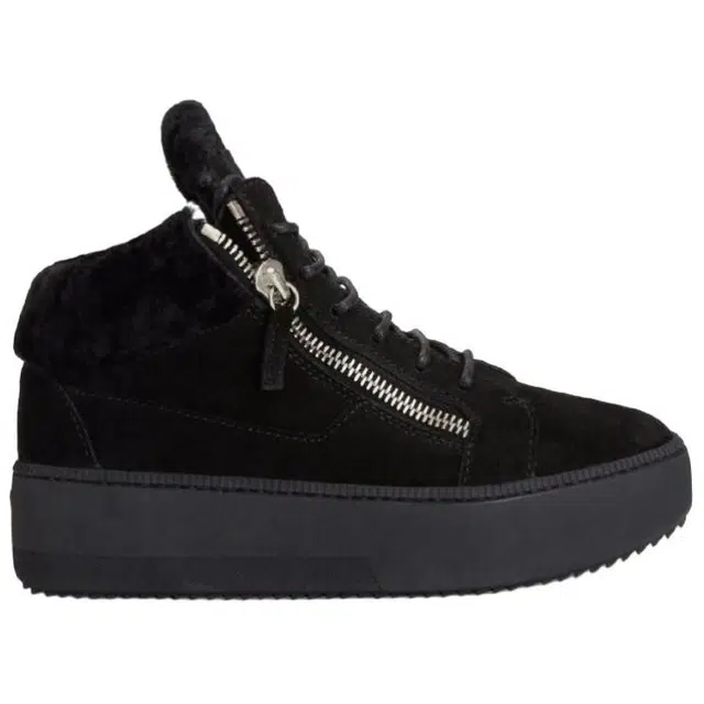 giuseppe zanottiGZ Kriss