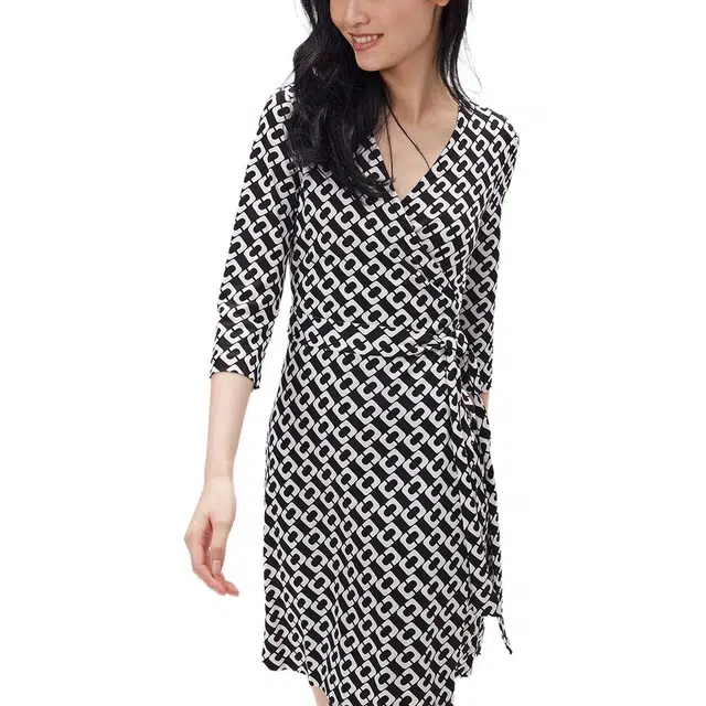 DIANE VON FURSTENBERG V