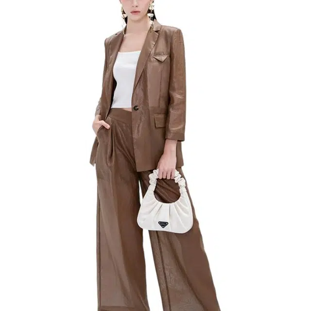BESIONIA SS23