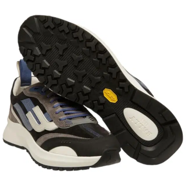 BALLY