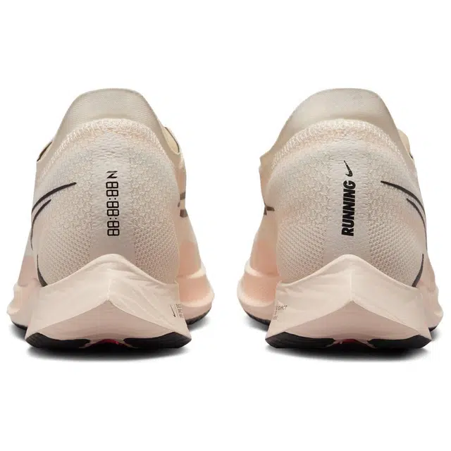 Nike ZoomX Streakfly