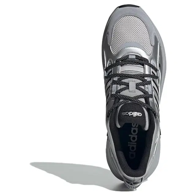 adidas Ozwave SURGE
