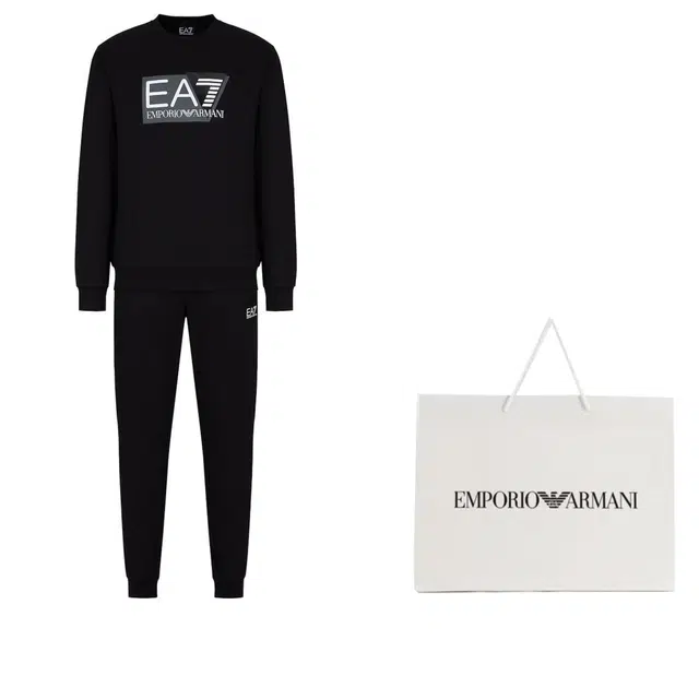 EMPORIO ARMANI EA7 SS24 Logo