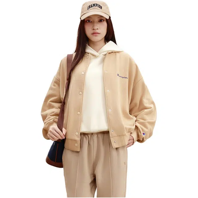 Champion FW24 WOMEN'S CASUAL Logo