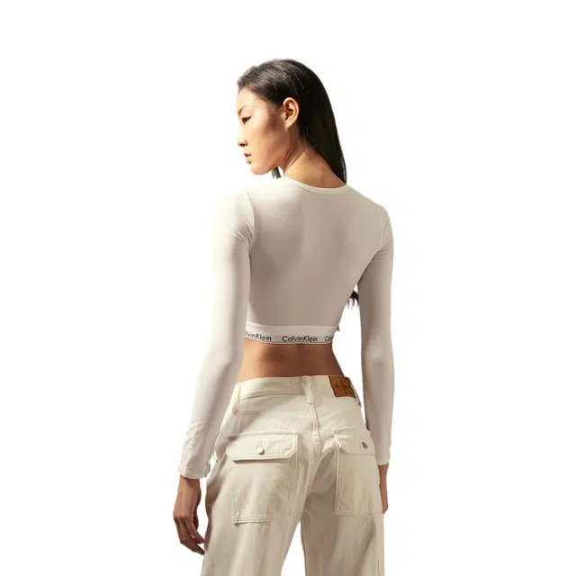 CALVIN KLEIN T