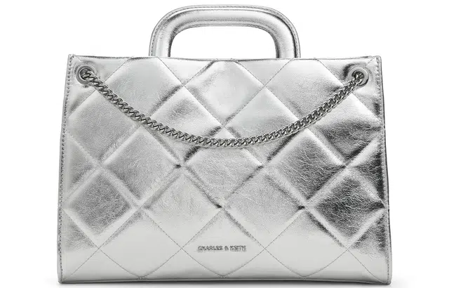 CHARLES&KEITH CK Quilted Chain Crossbody Bag Medium