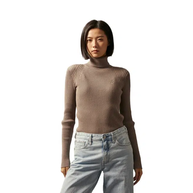 CALVIN KLEIN