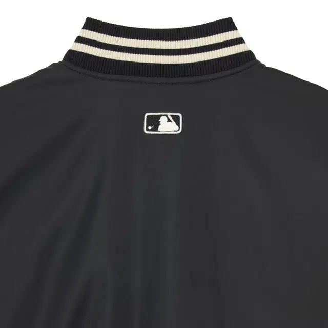 MLB